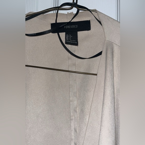 EUC Forever 21 Super Soft Cardigan - Picture 3 of 3